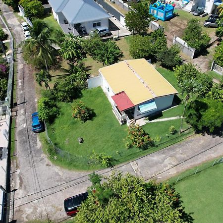 Bungalow Proche Plage Le Gosier (Grande-Terre) Exterior foto