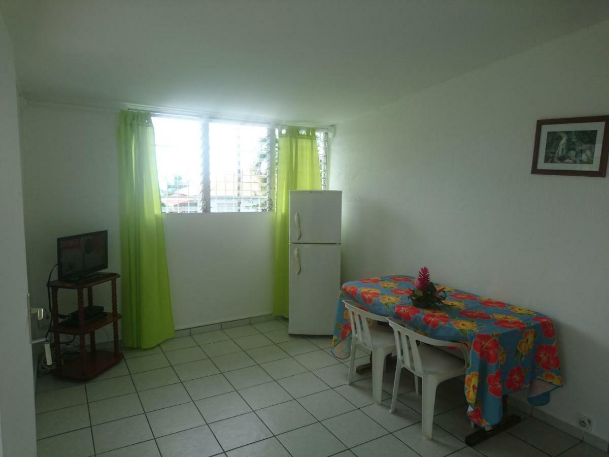 Bungalow Proche Plage Le Gosier (Grande-Terre) Exterior foto